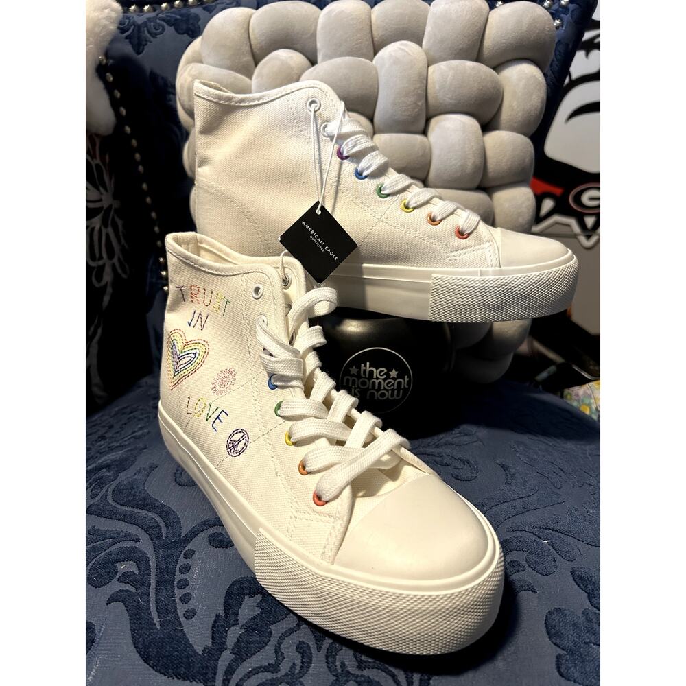 American Eagle Pride White High Tops NWT Size 8